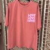 T-shirt 'Love' - Koraal, oranje, rood - Afbeelding 2