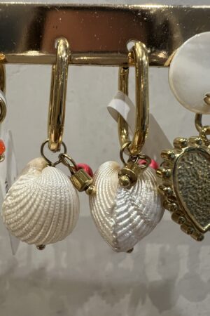 Oorringen ovaal 'Dichte schelp' - Goud/wit/roze