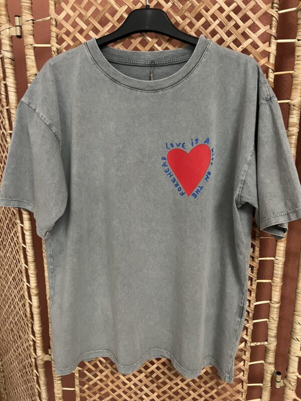 T-shirt 'Love' - Lichtgrijs/Rood