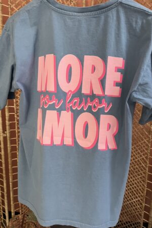 T-shirt 'More Amor' - Blauw