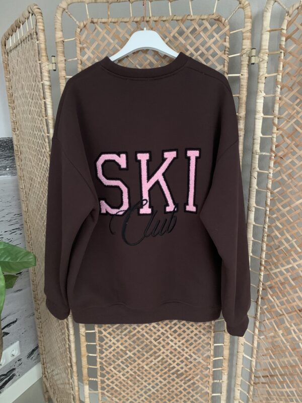 Sweater 'Ski Club' - Bruin