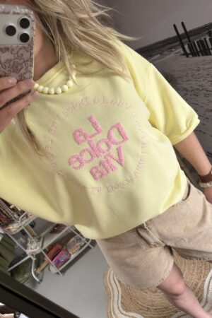 T-shirt/Sweater 'La Dolce Vita' - Geel/Roze