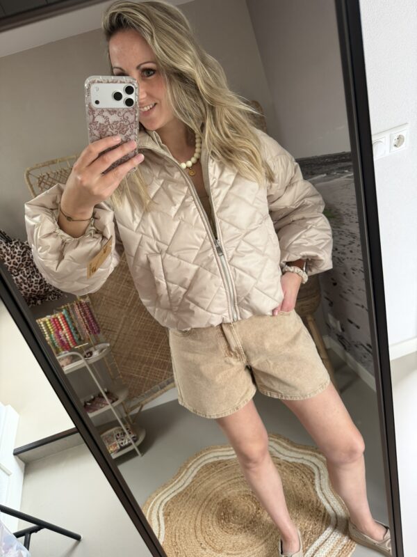 Zomerjasje (bombermodel) met ballon mouw - Beige