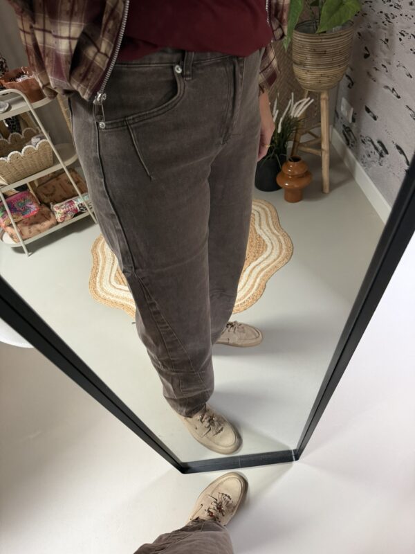 Balloon Jeans - Brown